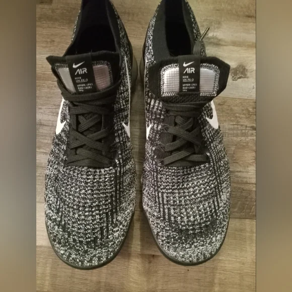 Nike Air Vapormax Flyknit 3 Oreo AJ6900-002 Men's 11.5 Pre-owned FF200 NO BOX - Picture 10 of 11